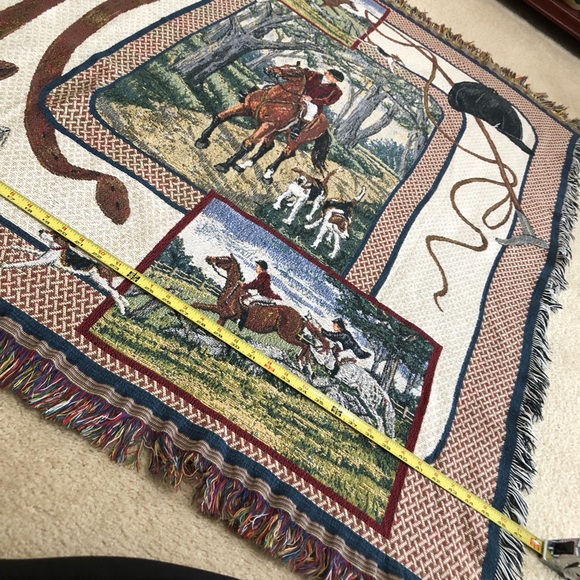 Tapestry Throw Blanket Equestrian Horses Riders Dogs Fox Hunt 48" X 58” - Picture 6 of 9